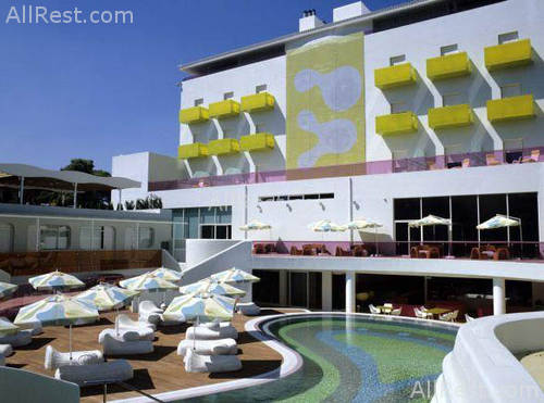 Semiramis Hotel